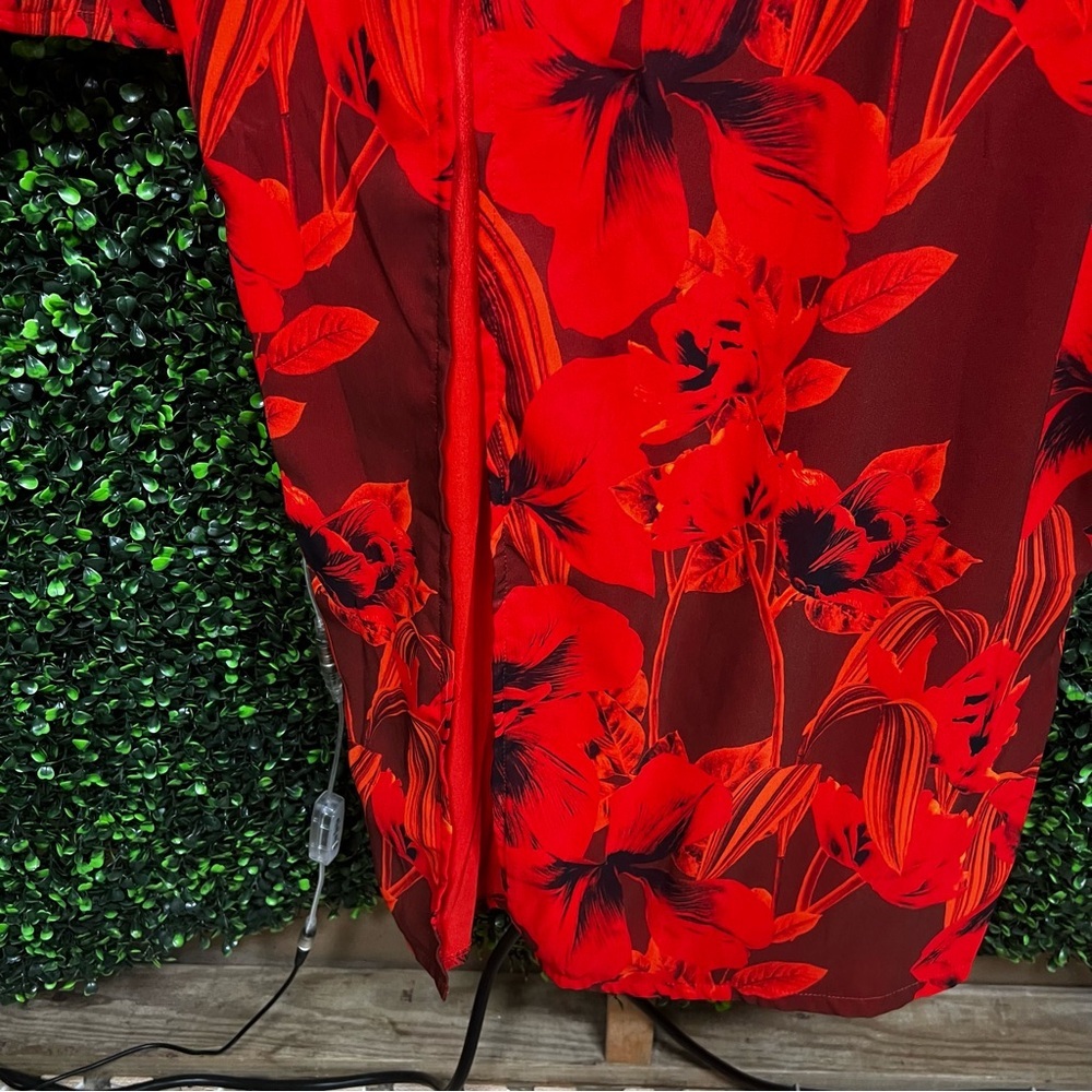 PRETTY LITTLE THING | Floral Chiffon Midi Dress - Picture 9 of 12